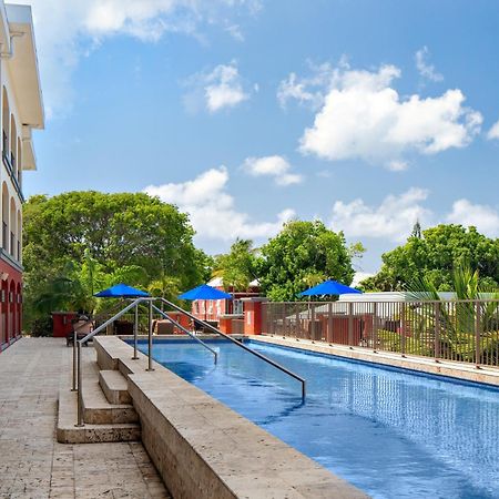 Hotel Courtyard By Marriott Bridgetown, Barbados Esterno foto