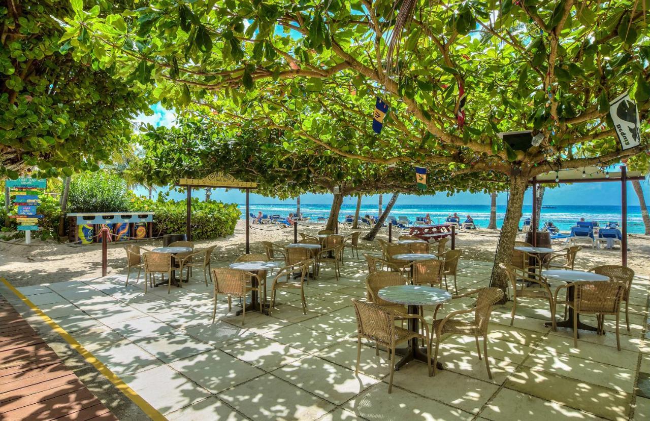 Hotel Courtyard By Marriott Bridgetown, Barbados Esterno foto