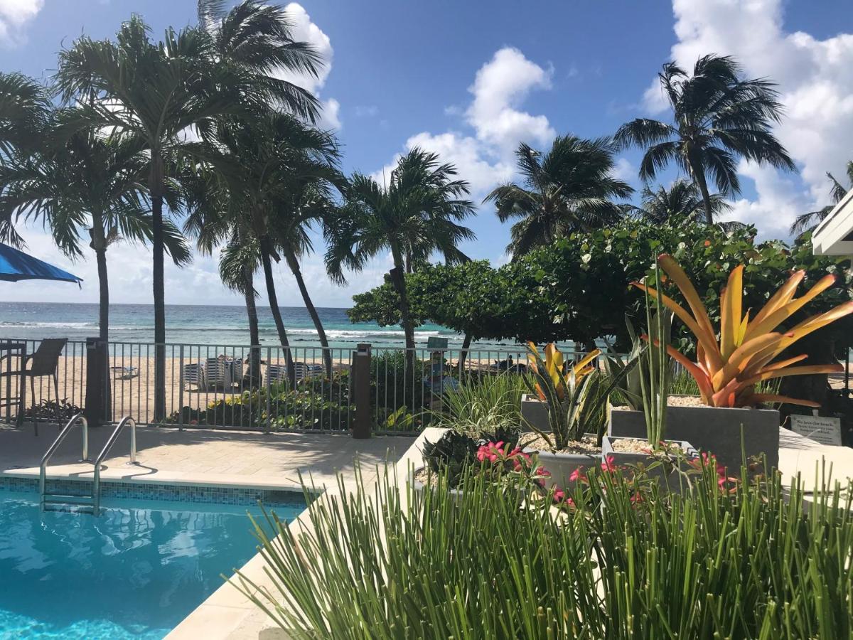 Hotel Courtyard By Marriott Bridgetown, Barbados Esterno foto