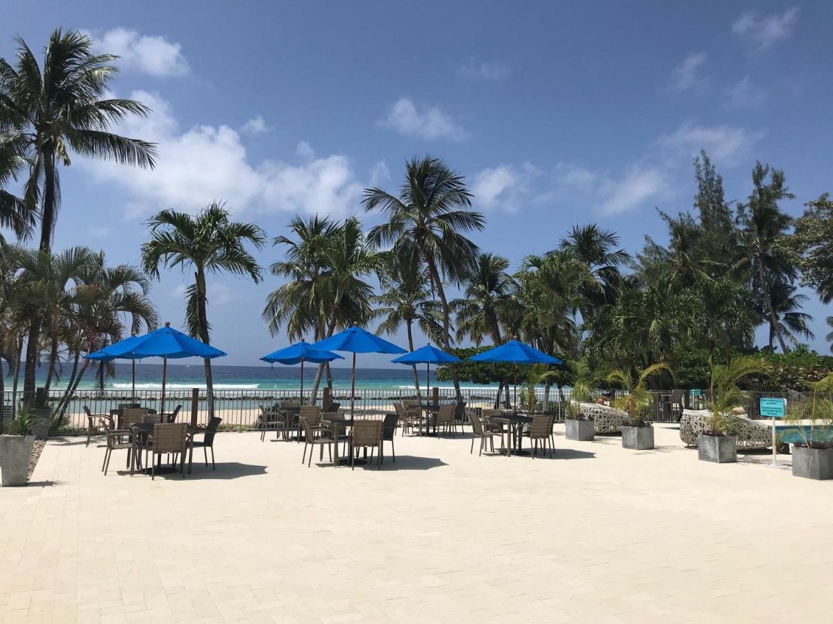 Hotel Courtyard By Marriott Bridgetown, Barbados Esterno foto