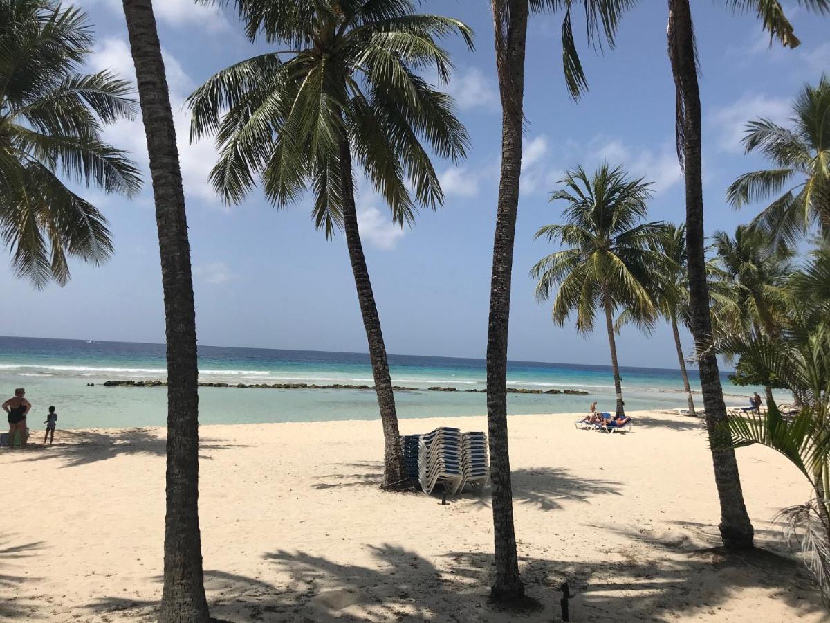 Hotel Courtyard By Marriott Bridgetown, Barbados Esterno foto