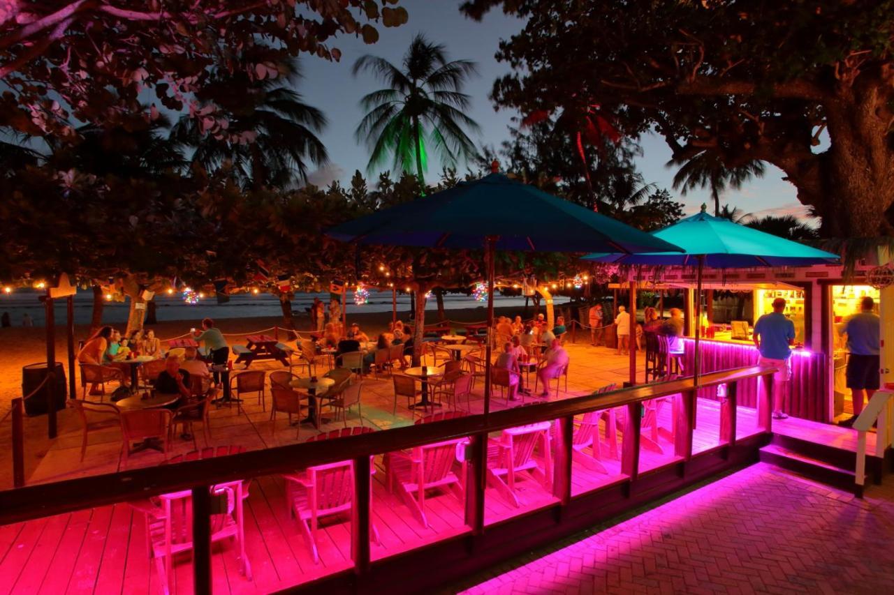 Hotel Courtyard By Marriott Bridgetown, Barbados Esterno foto