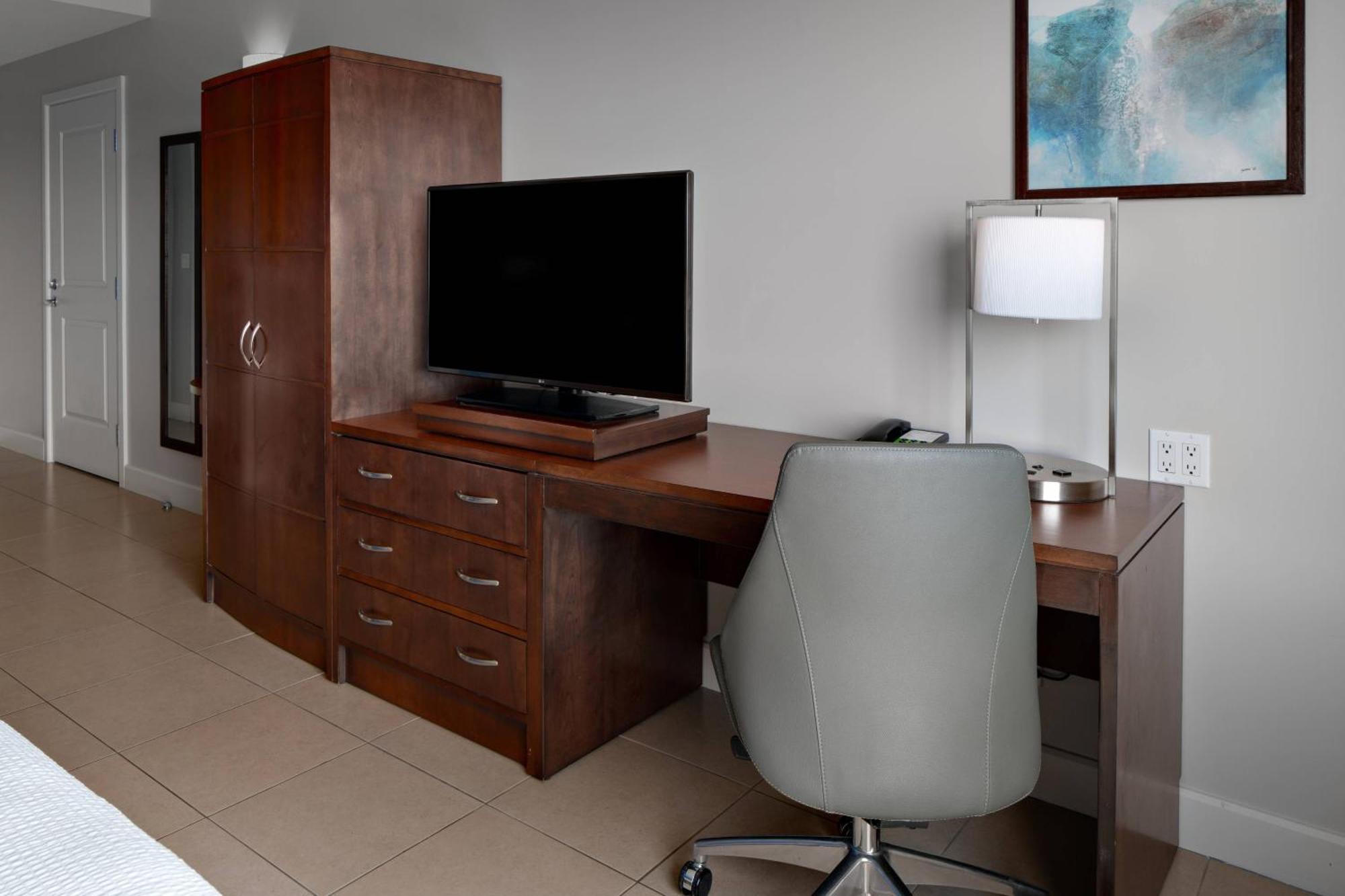 Hotel Courtyard By Marriott Bridgetown, Barbados Esterno foto