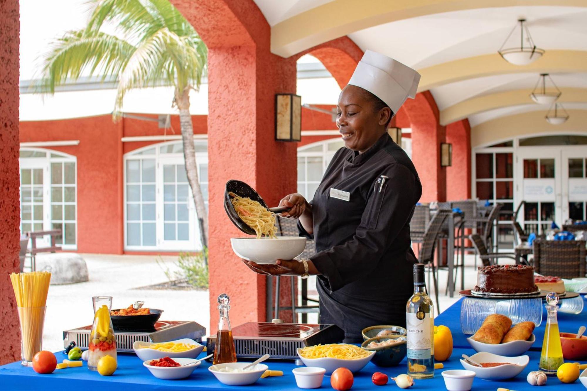 Hotel Courtyard By Marriott Bridgetown, Barbados Esterno foto