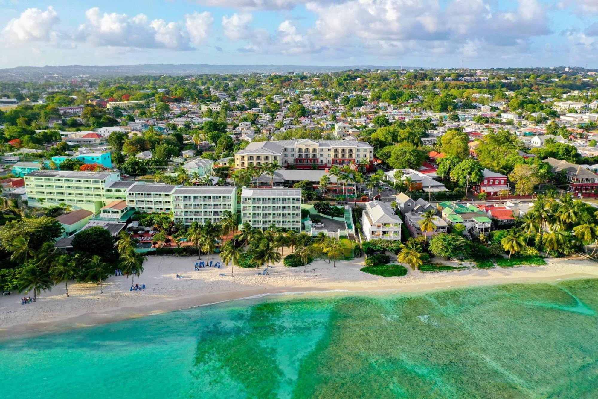 Hotel Courtyard By Marriott Bridgetown, Barbados Esterno foto