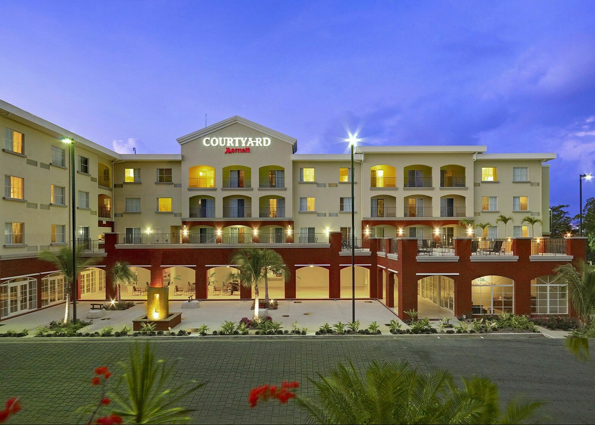 Hotel Courtyard By Marriott Bridgetown, Barbados Esterno foto